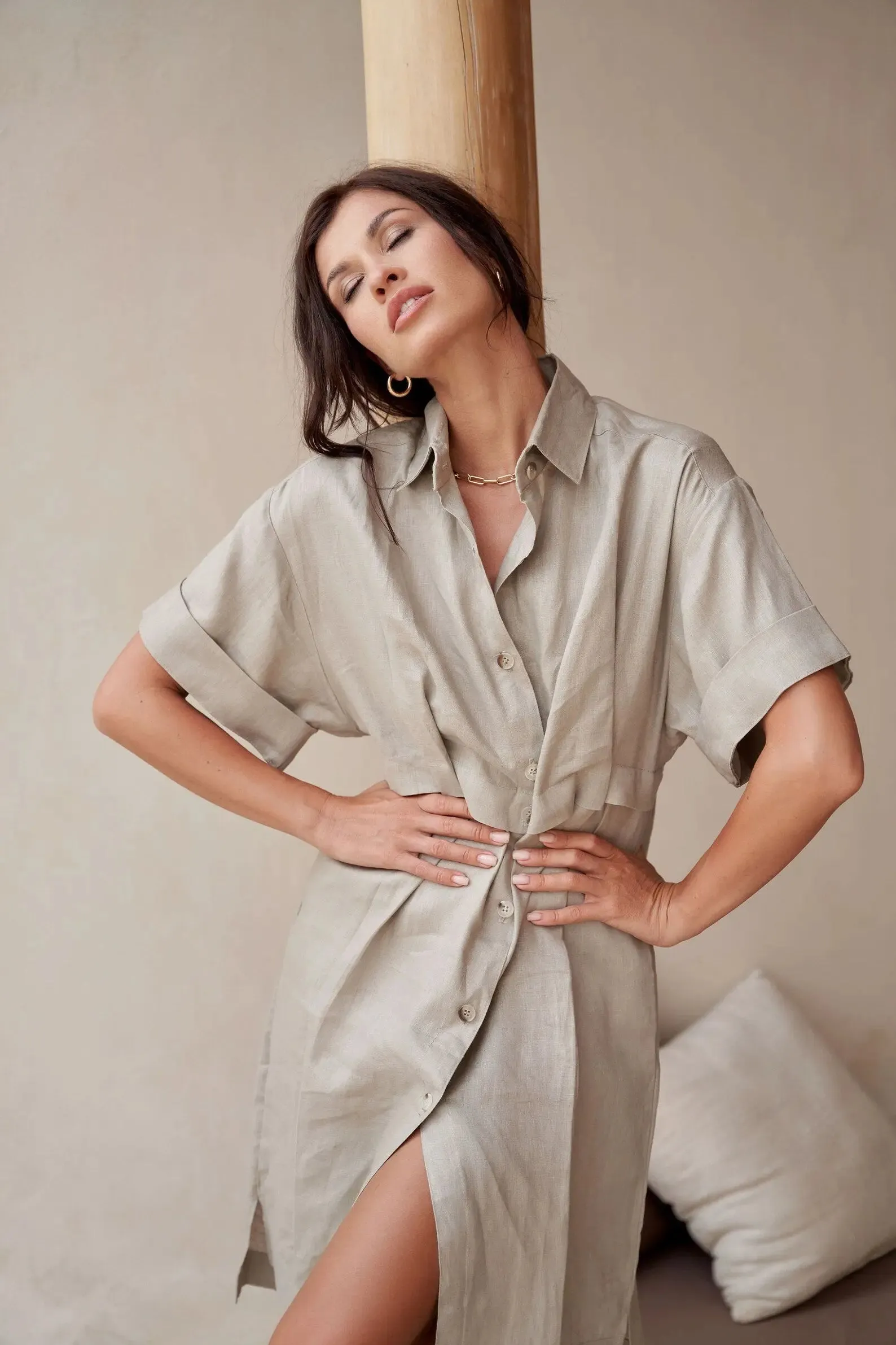 Boho linen shirt dress by Soelis