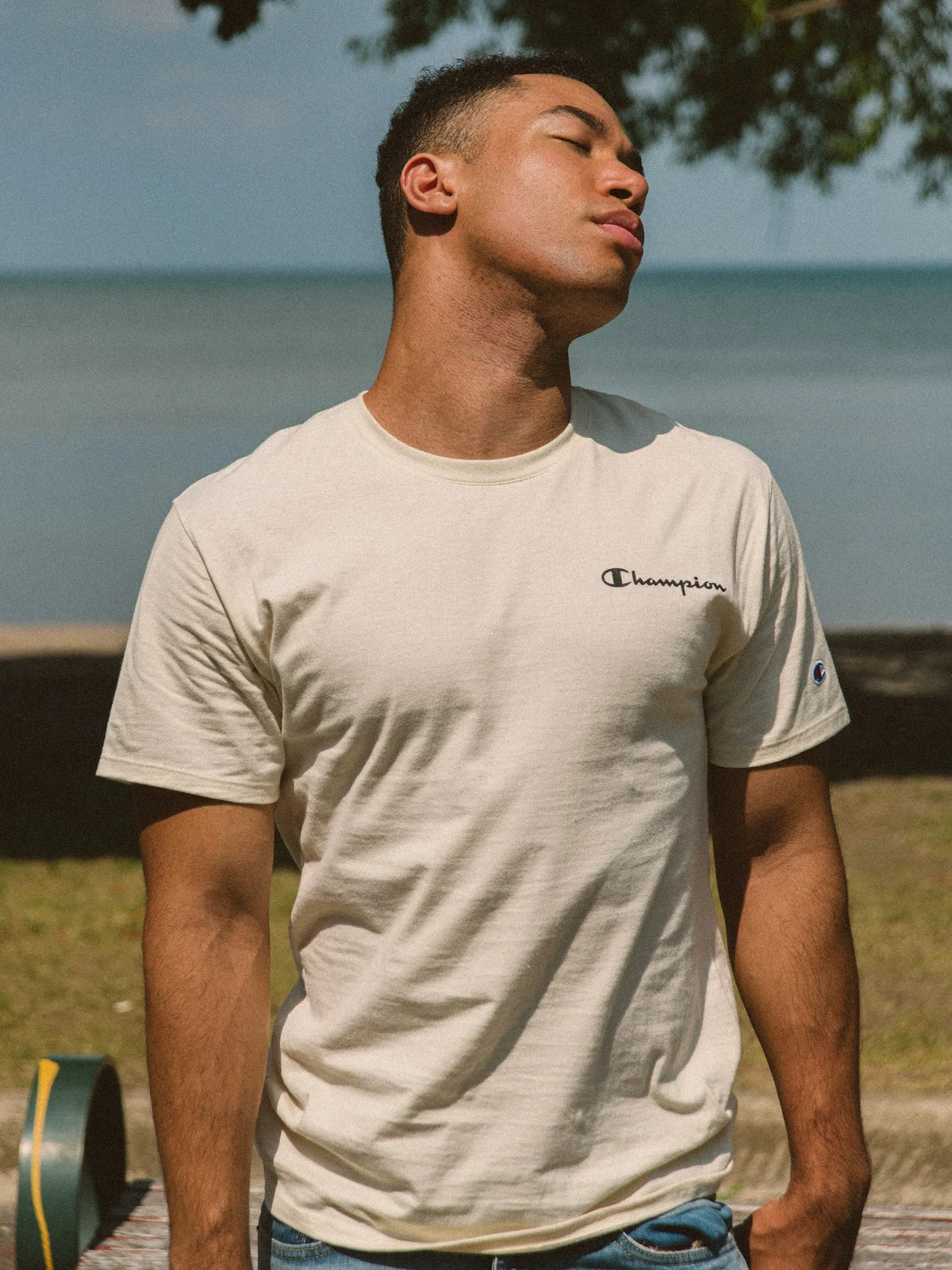 CHAMPION CLASSIC SCRIPT T-SHIRT - CLEARANCE