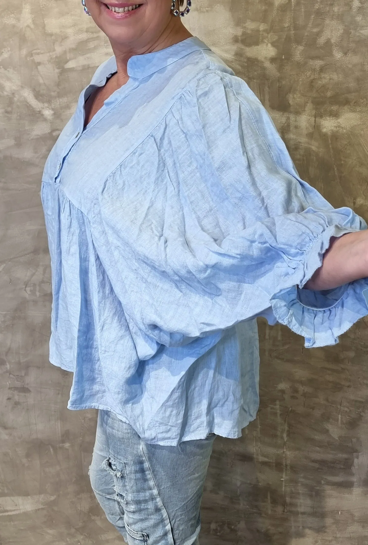 Lina Linen Blouse Light Blue